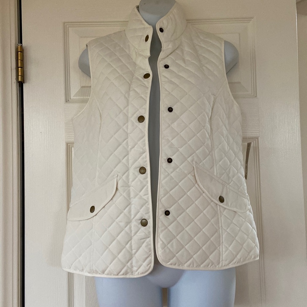 NWT G.H. Bass Vest